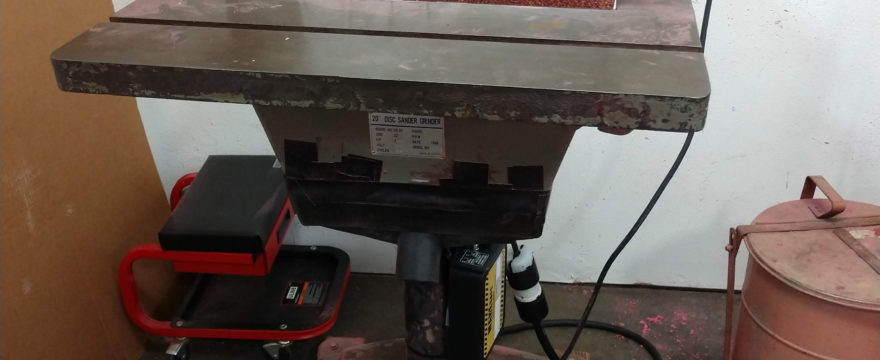 MAKESafe Power Tool Brake, e-stop, and power outage protection installed on 20 inch disc sander